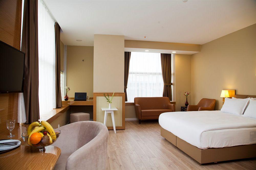 Grand Plaza Hotel อิสตันบูล ภายนอก รูปภาพ