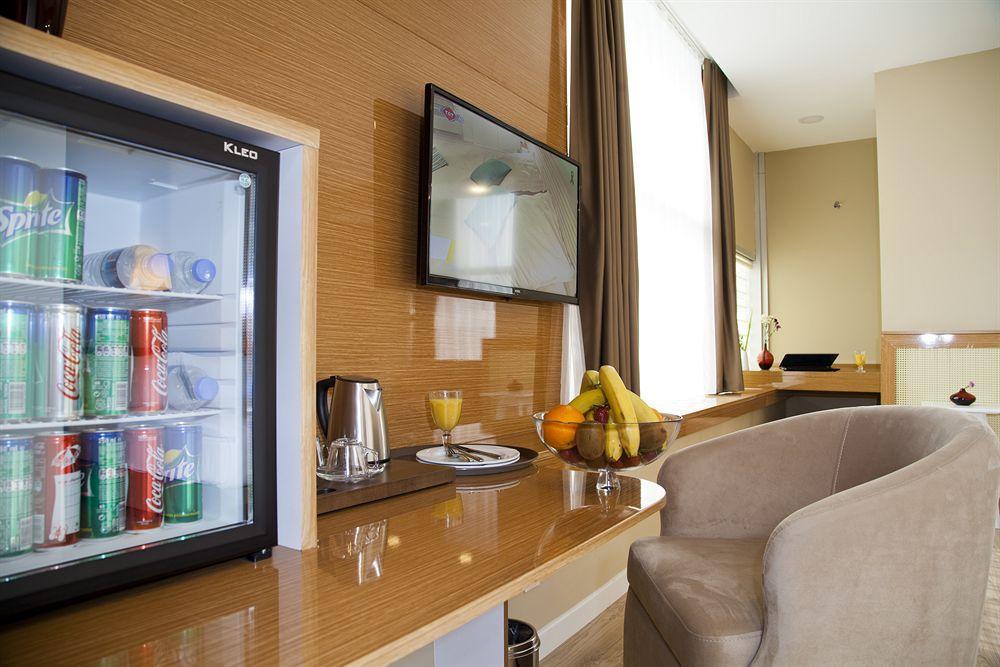 Grand Plaza Hotel อิสตันบูล ภายนอก รูปภาพ