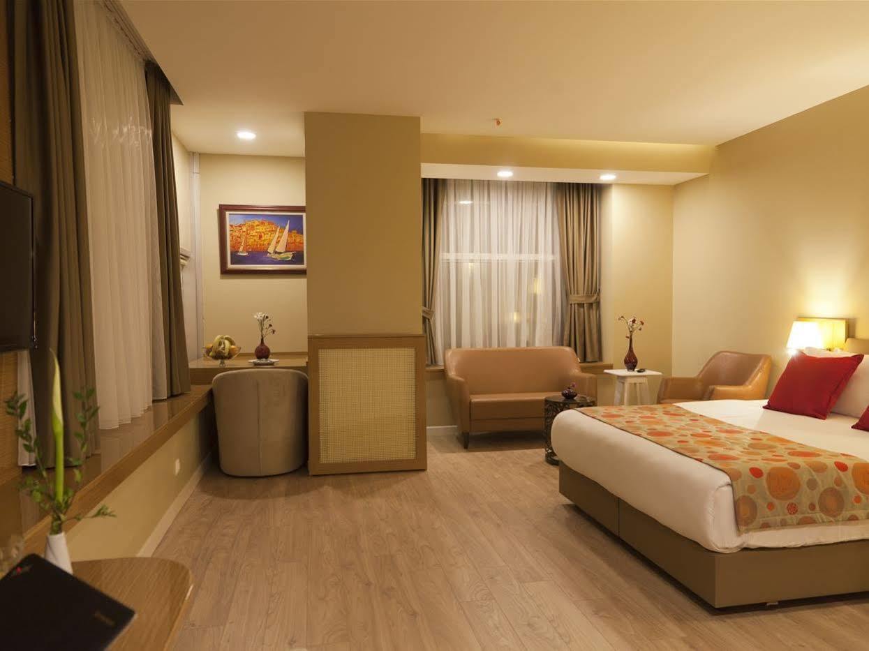 Grand Plaza Hotel อิสตันบูล ภายนอก รูปภาพ